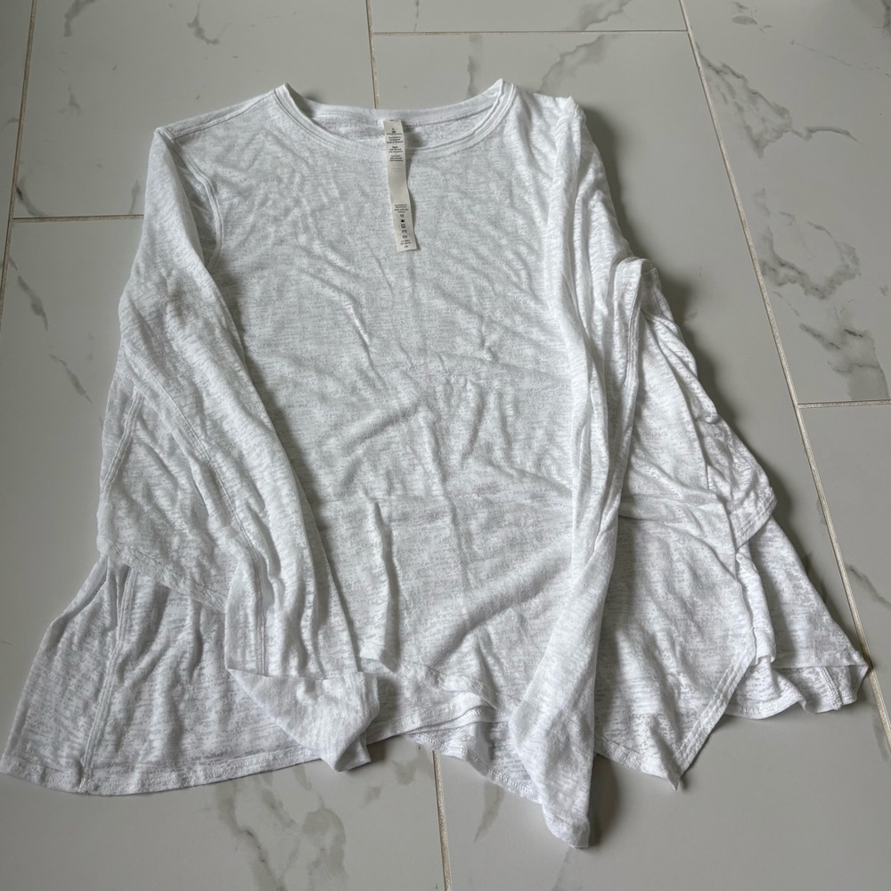 Lululemon top